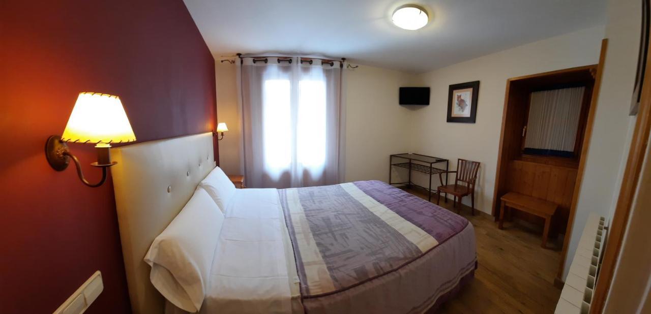 Hotel Casa Escolano El Pueyo de Jaca Eksteriør billede